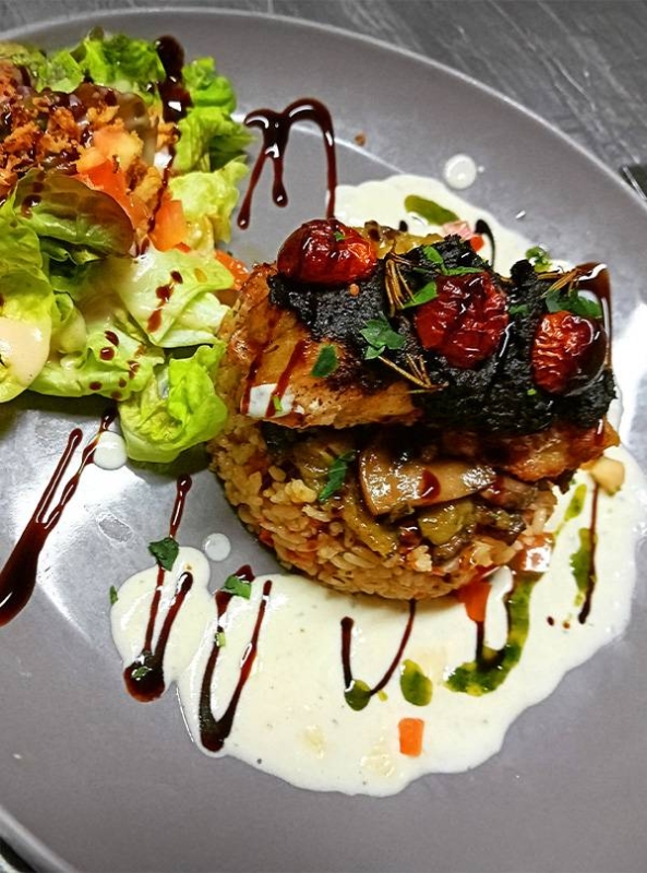 Le restaurant Le 11 - restaurant La Salvetat-Saint-Gilles - Proche Toulouse - Burger Tournefeuille